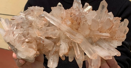 Himalayan Quartz Meaning and Spiritual Properties